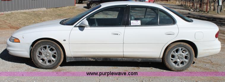 image for item C3729 1999 Oldsmobile Intrigue GL