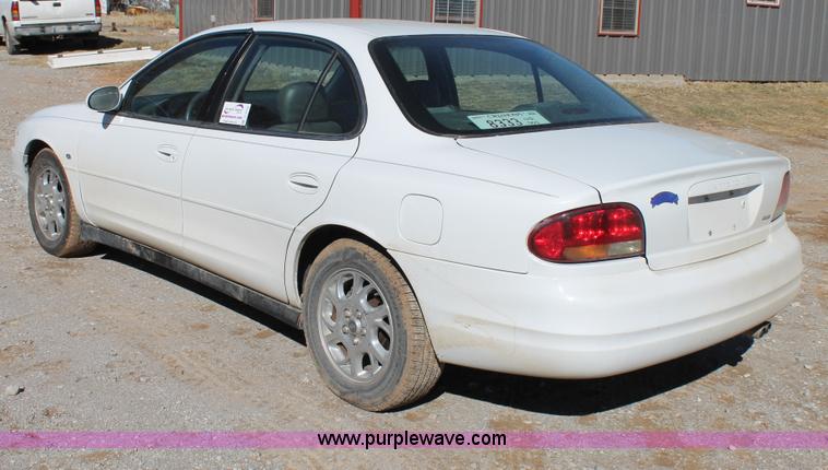 image for item C3729 1999 Oldsmobile Intrigue GL