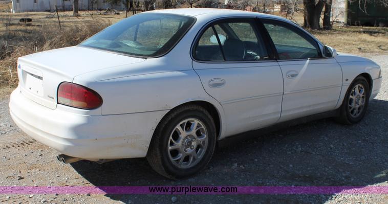 image for item C3729 1999 Oldsmobile Intrigue GL