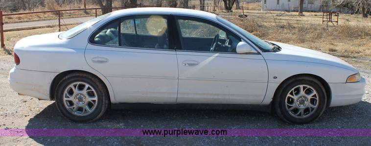 image for item C3729 1999 Oldsmobile Intrigue GL