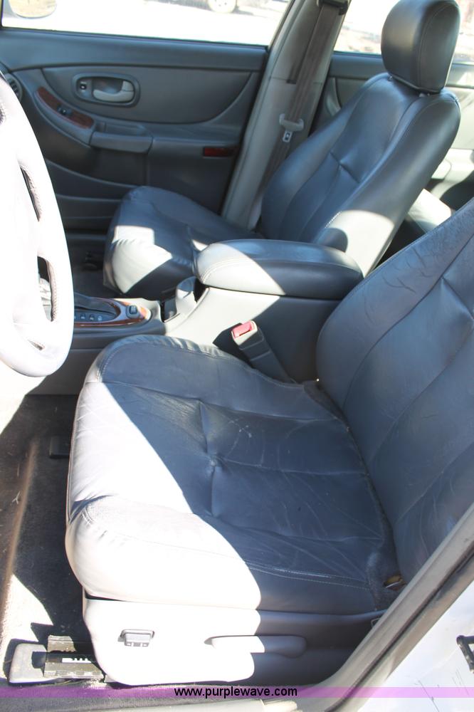 image for item C3729 1999 Oldsmobile Intrigue GL