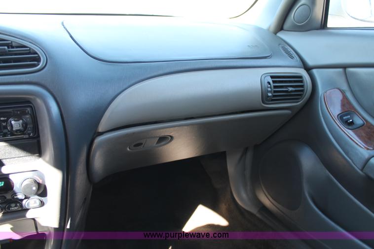 image for item C3729 1999 Oldsmobile Intrigue GL