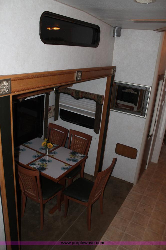 image for item C3759 2004 Fleetwood 36.5' RV fifth wheel trailer