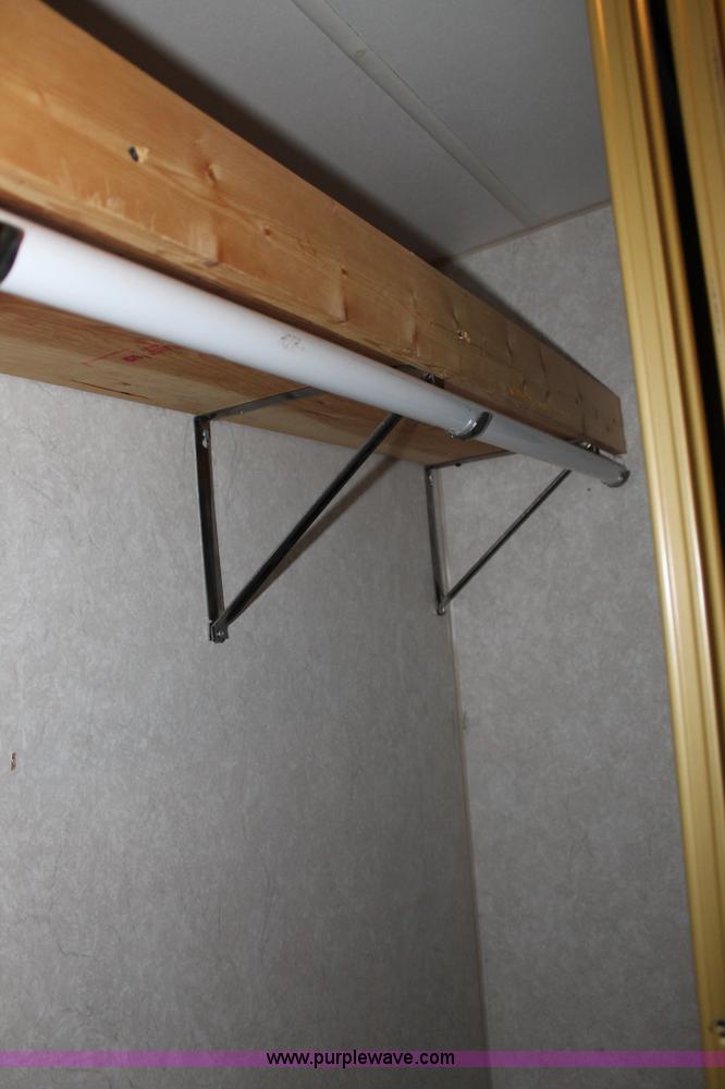 image for item C3759 2004 Fleetwood 36.5' RV fifth wheel trailer