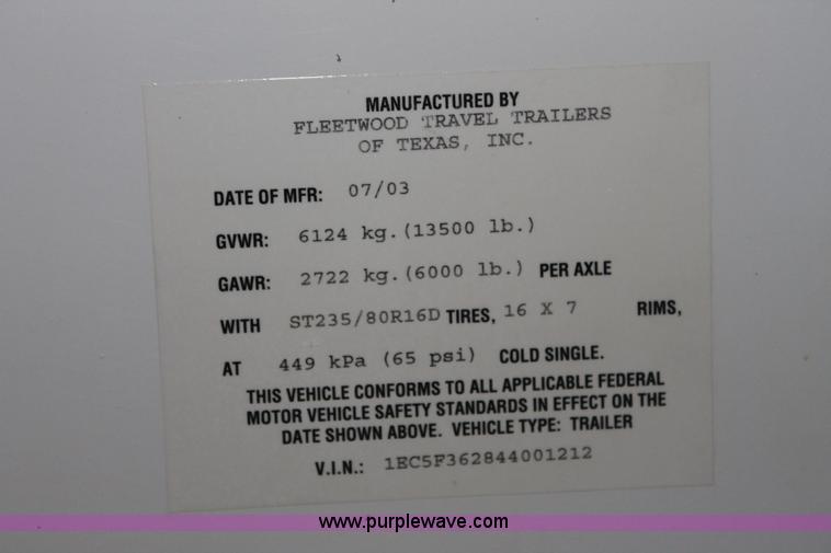 image for item C3759 2004 Fleetwood 36.5' RV fifth wheel trailer