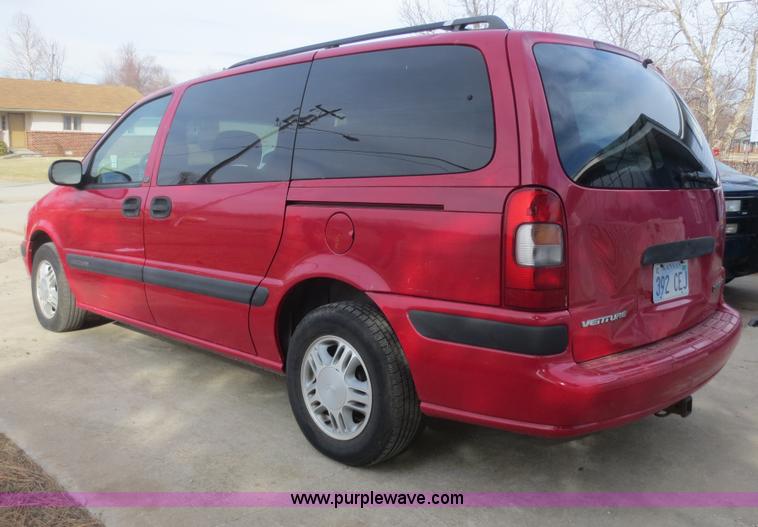 image for item D5971 1999 Chevrolet Venture van