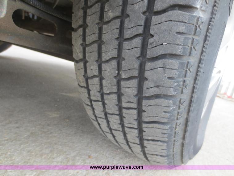 image for item D5971 1999 Chevrolet Venture van