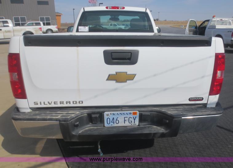 image for item F6785 2008 Chevrolet Silverado 1500 pickup truck