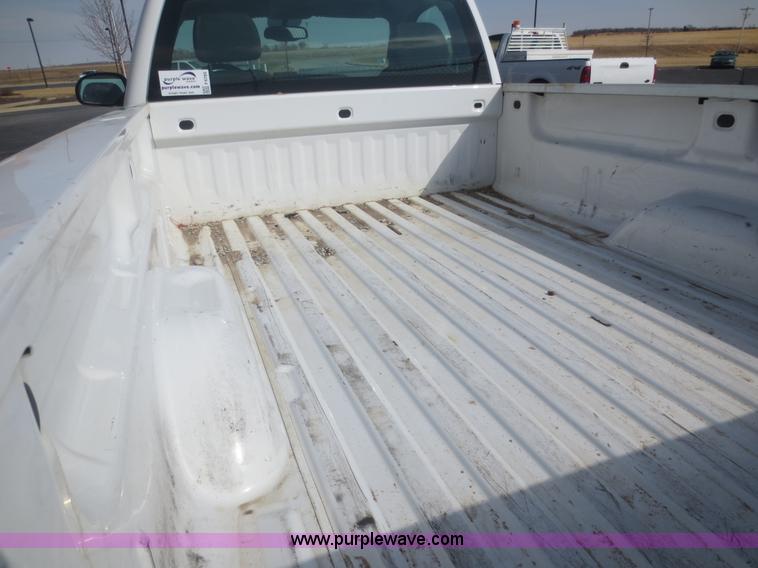 image for item F6785 2008 Chevrolet Silverado 1500 pickup truck