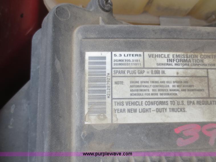 image for item F6815 2002 Chevrolet Silverado 1500 Z71 Ext. Cab pickup truck