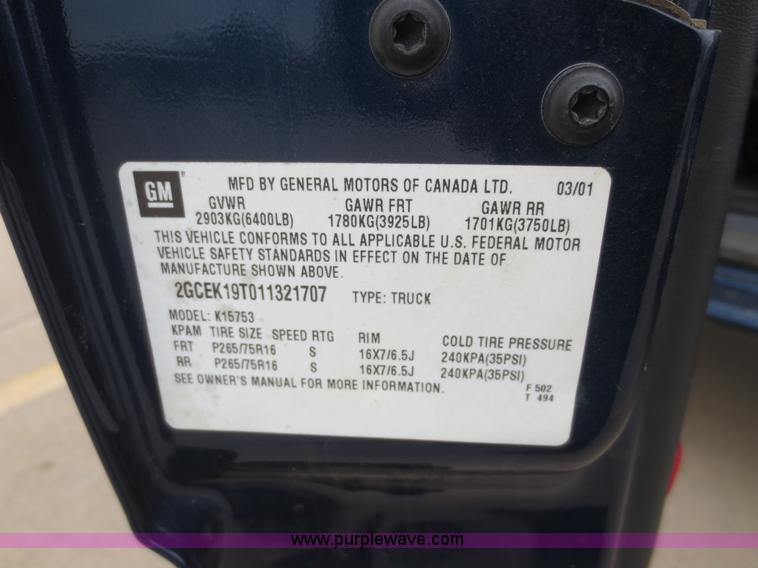 image for item F6816 2001 Chevrolet Silverado 1500 Z71 Ext. Cab pickup truck