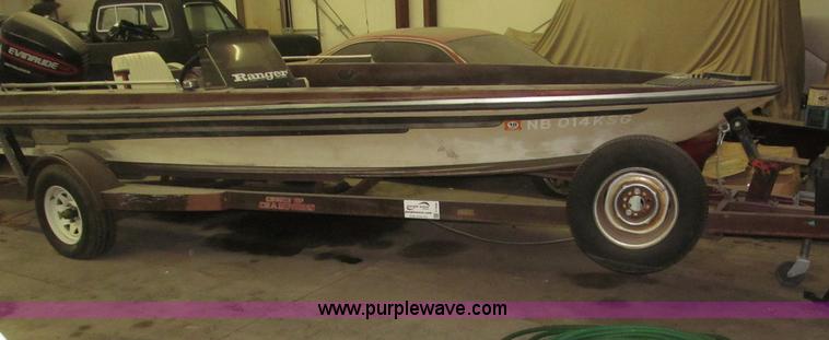 image for item F7245 1979 Ranger 18' boat