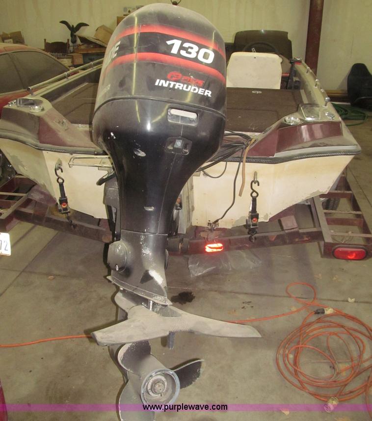 image for item F7245 1979 Ranger 18' boat