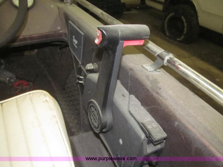 image for item F7245 1979 Ranger 18' boat