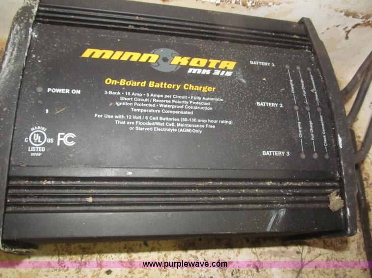 image for item F7245 1979 Ranger 18' boat