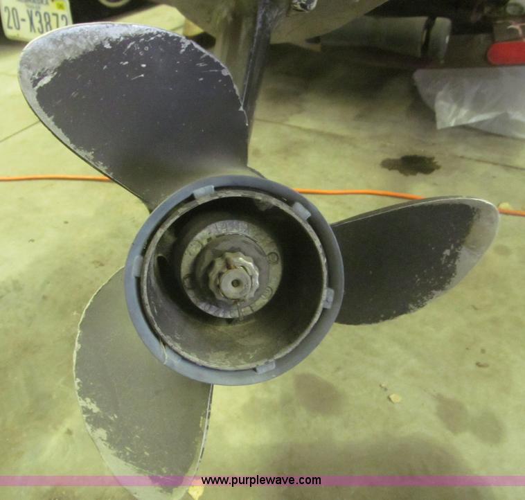 image for item F7245 1979 Ranger 18' boat