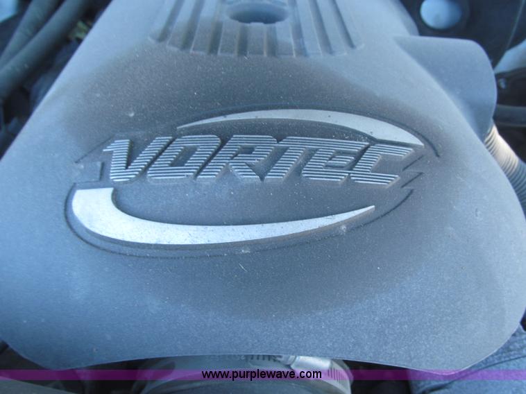 image for item F7253 2004 Chevrolet Silverado 1500 LS Ext. Cab pickup truck