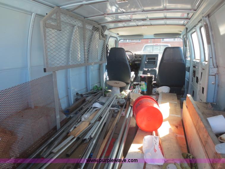 image for item F8196 1992 Chevrolet G10 van