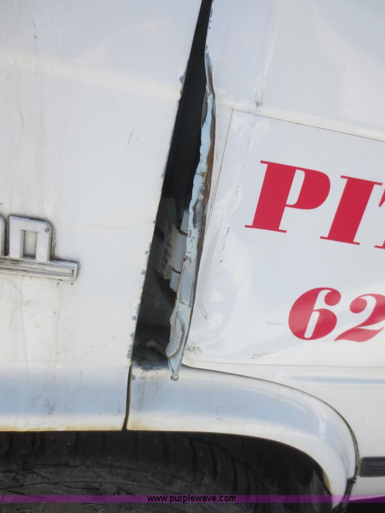 image for item F8196 1992 Chevrolet G10 van
