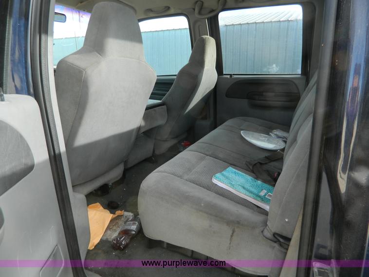 image for item F8770 2003 Ford F350 XL Crew Cab pickup truck