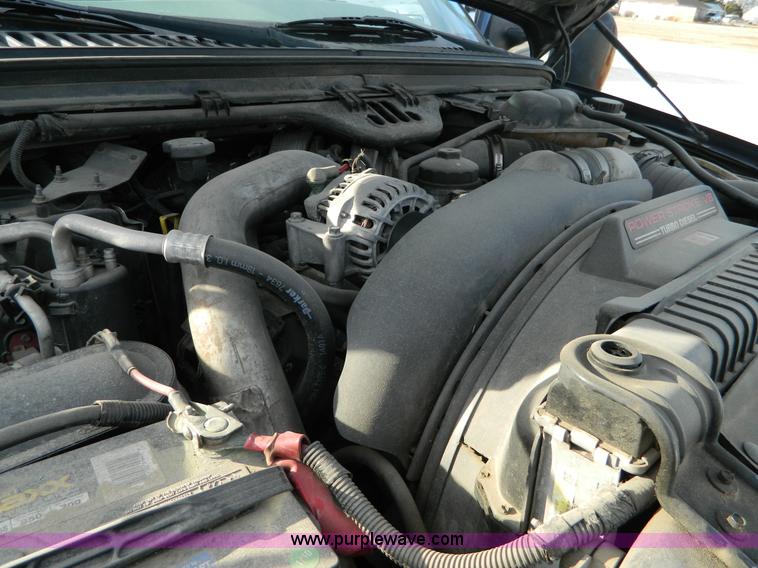 image for item F8770 2003 Ford F350 XL Crew Cab pickup truck