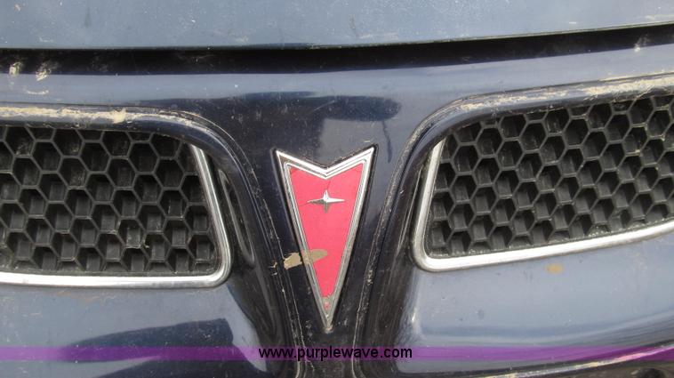 image for item G2261 2000 Pontiac Grand AM SE1