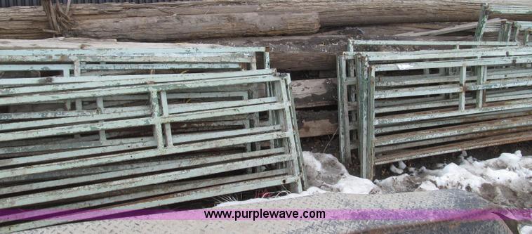 image for item G2264 (20) heavy metal gate sections