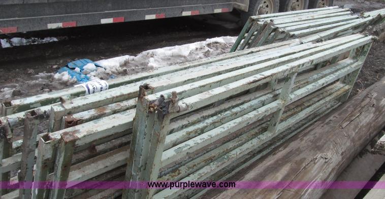 image for item G2265 (20) heavy metal gate sections