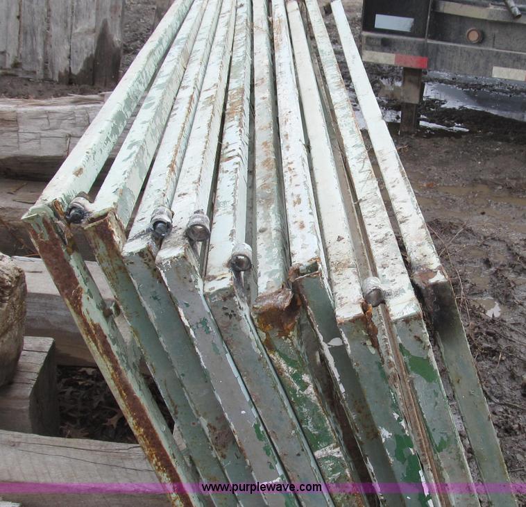 image for item G2265 (20) heavy metal gate sections