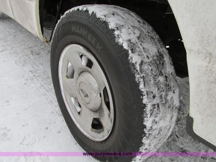 image for item G9182 2007 Ford F150 XLT SuperCab pickup truck