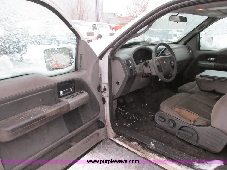 image for item G9182 2007 Ford F150 XLT SuperCab pickup truck