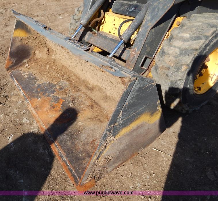 image for item G9351 New Holland L180 skid steer