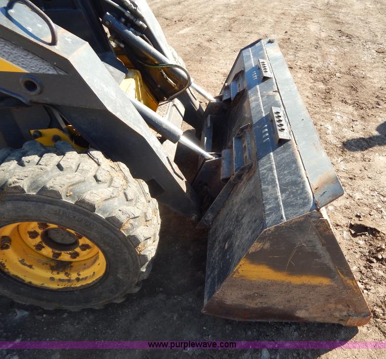 image for item G9351 New Holland L180 skid steer