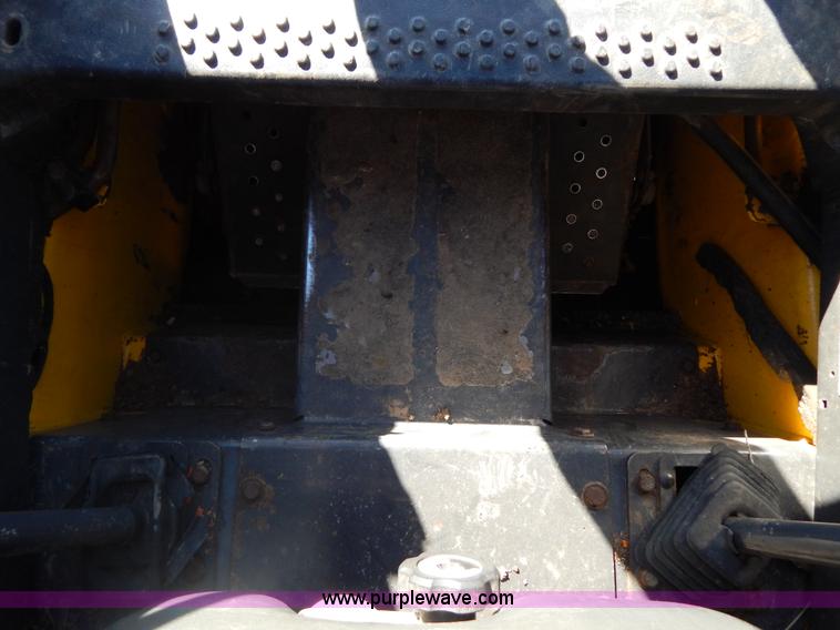 image for item G9351 New Holland L180 skid steer