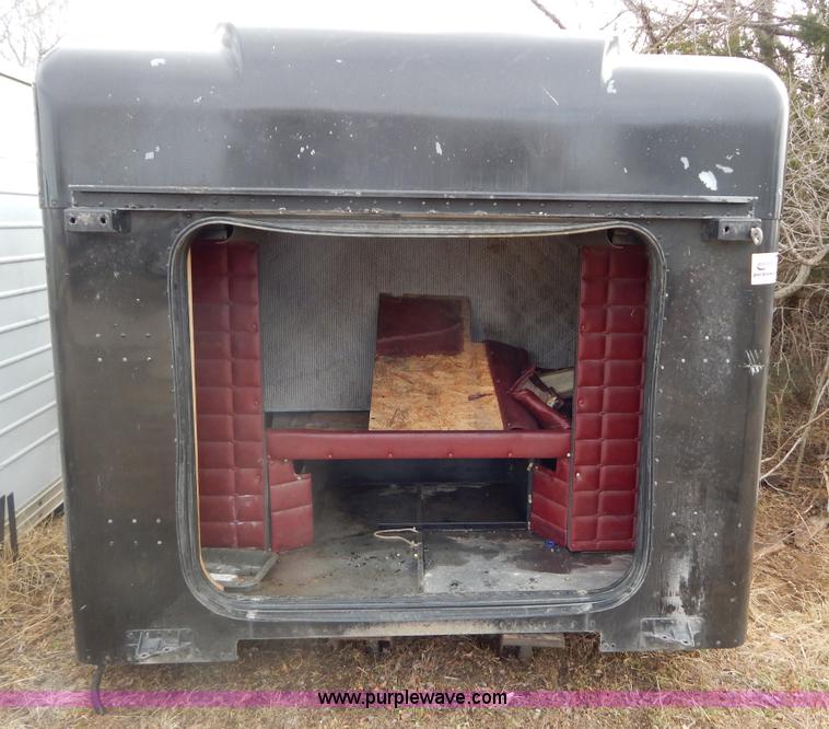 image for item G9357 60" sleeper