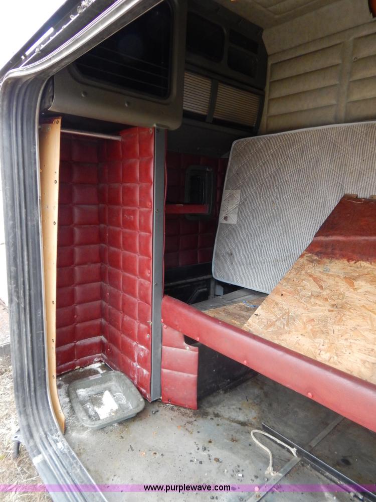 image for item G9357 60" sleeper