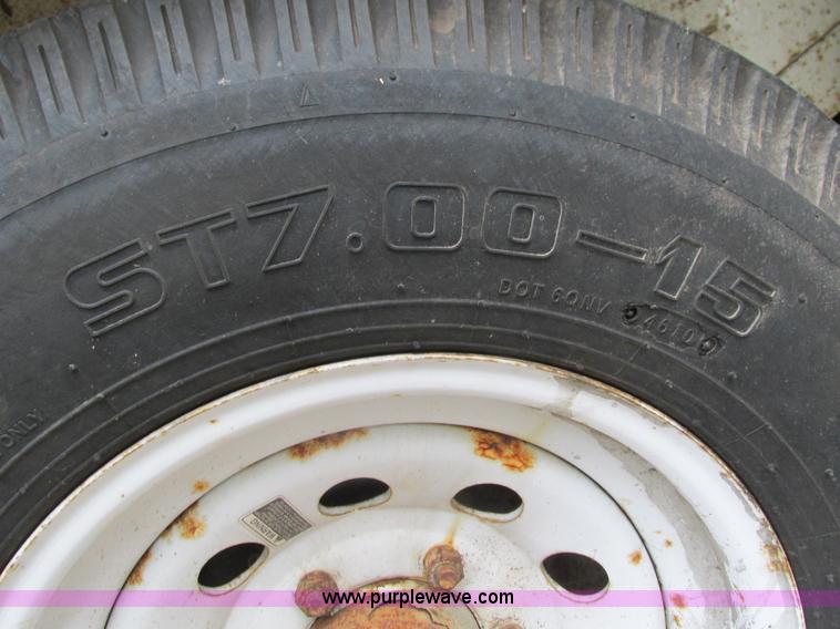 image for item G9425 2000 WW box trailer