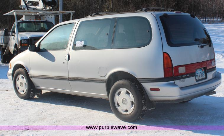 image for item H1330 1994 Mercury Villager GS van