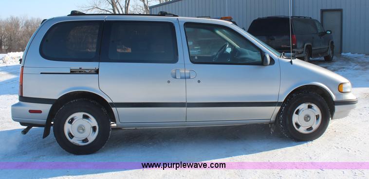 image for item H1330 1994 Mercury Villager GS van