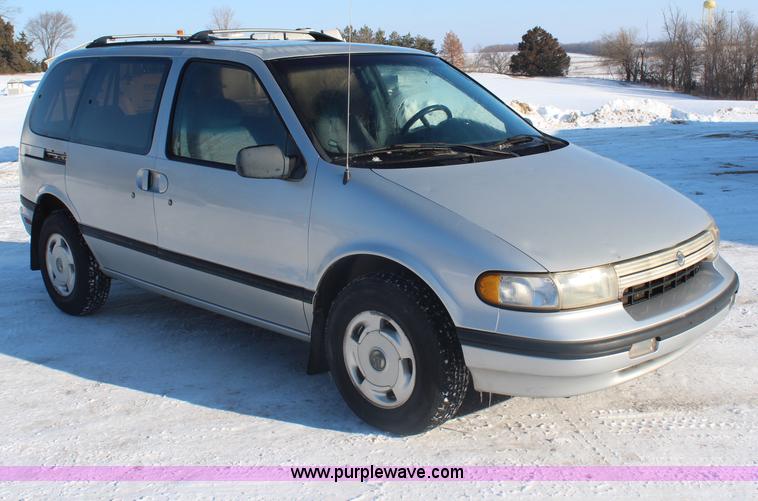 image for item H1330 1994 Mercury Villager GS van