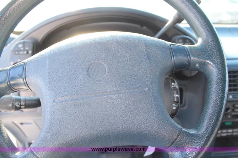 image for item H1330 1994 Mercury Villager GS van