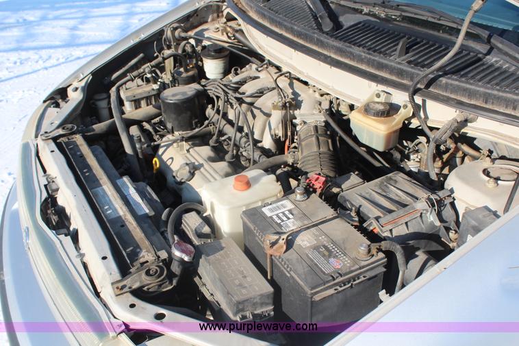 image for item H1330 1994 Mercury Villager GS van