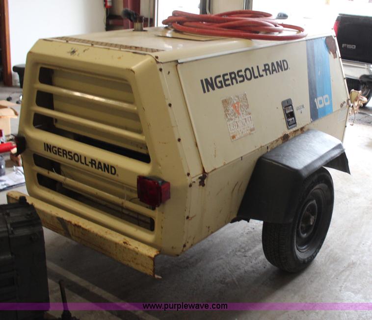 1993 Ingersoll Rand 100 air compressor in Olathe, KS Item H1497 sold