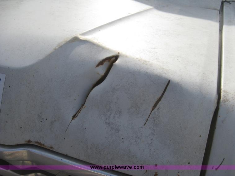 image for item H4276 1974 International pickup truck