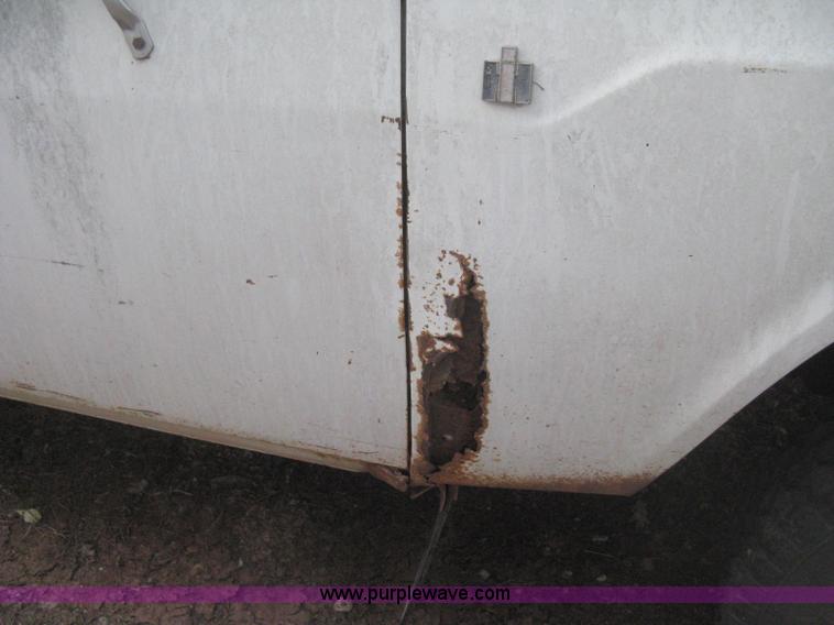 image for item H4276 1974 International pickup truck