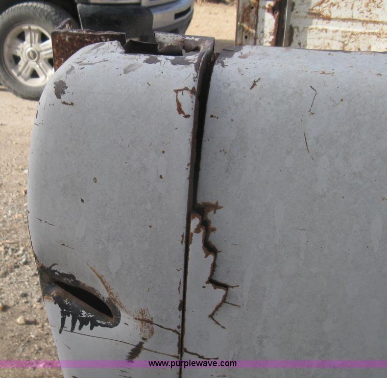 image for item H4276 1974 International pickup truck