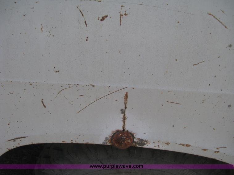 image for item H4276 1974 International pickup truck