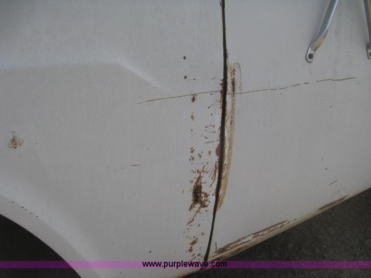 image for item H4276 1974 International pickup truck