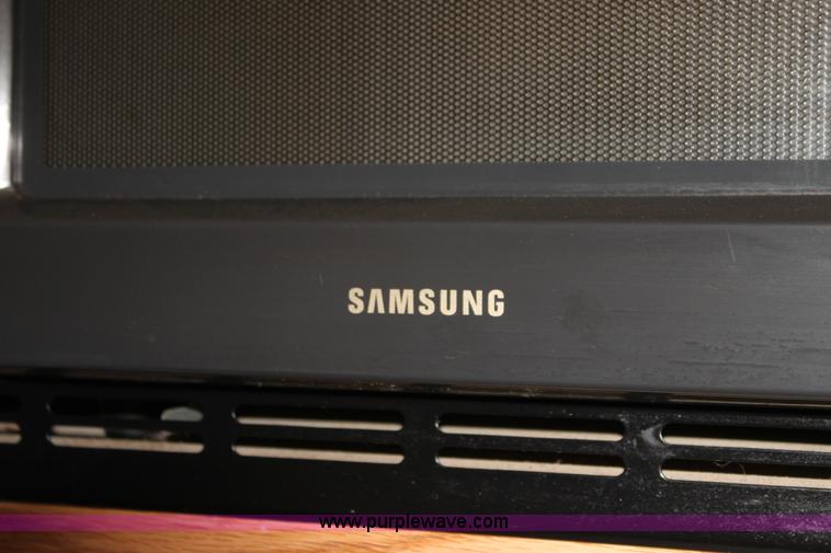 image for item H7351 1999 Dutchmen Classic GL 31' camper