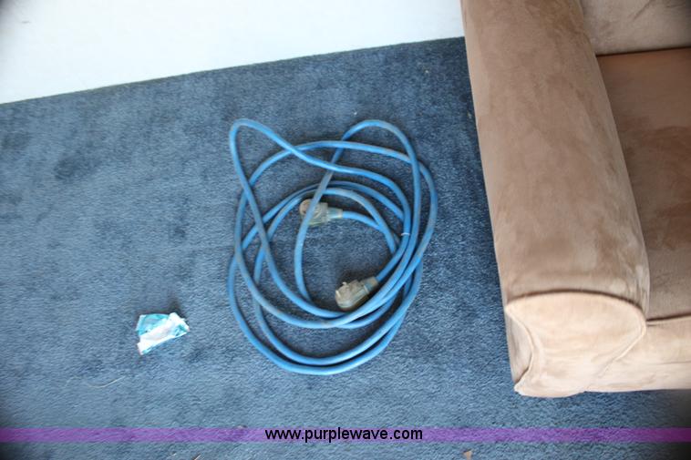 image for item H7351 1999 Dutchmen Classic GL 31' camper